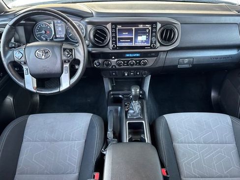 Used 2023 Toyota Tacoma TRD Off-Road image 13