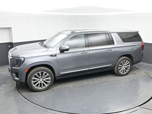 Used 2022 GMC Yukon XL Denali w/ Max Trailering Package image 38