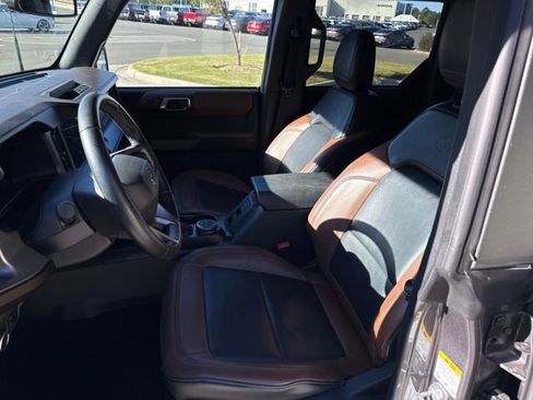 Used 2022 Ford Bronco Outer Banks image 13