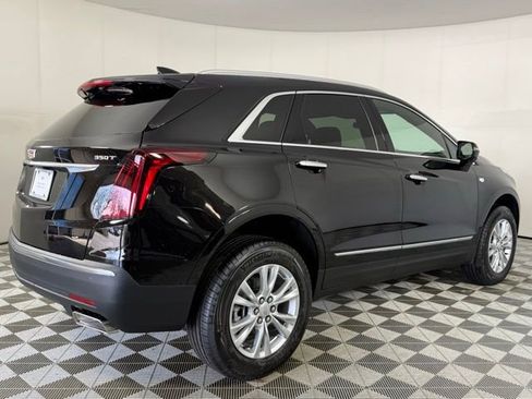 New 2026 Cadillac XT5 Luxury image 9