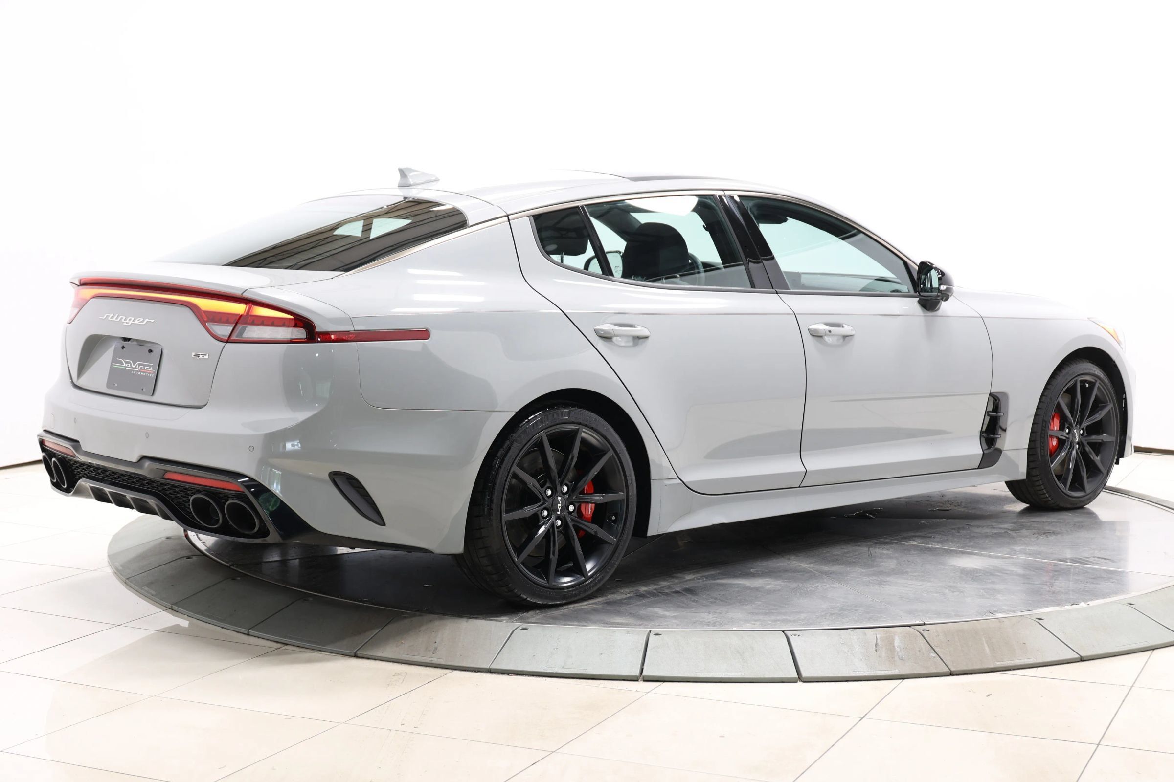 Used 2023 Kia Stinger GT2 w/ Option Group 015 RWD image 4