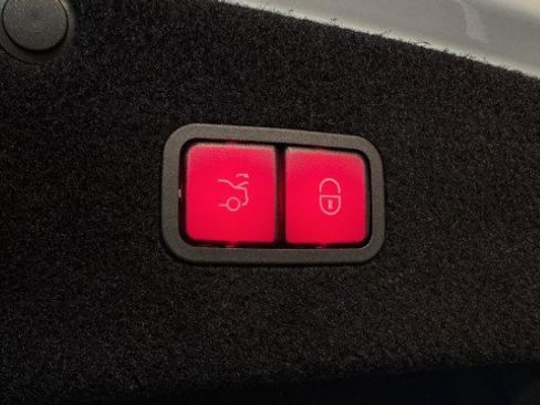 Used 2016 Mercedes-Benz S 550 Sedan image 42