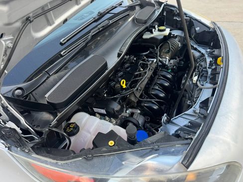 Used 2017 Ford Transit Connect XL image 17