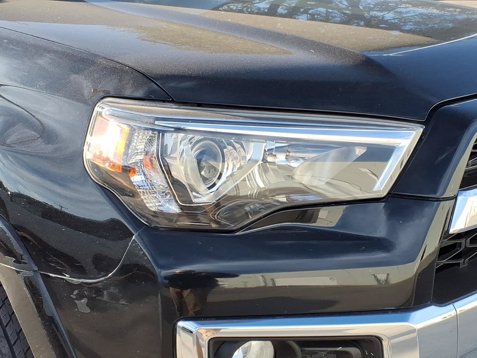 Used 2018 Toyota 4Runner Limited AWD/4WD image 4