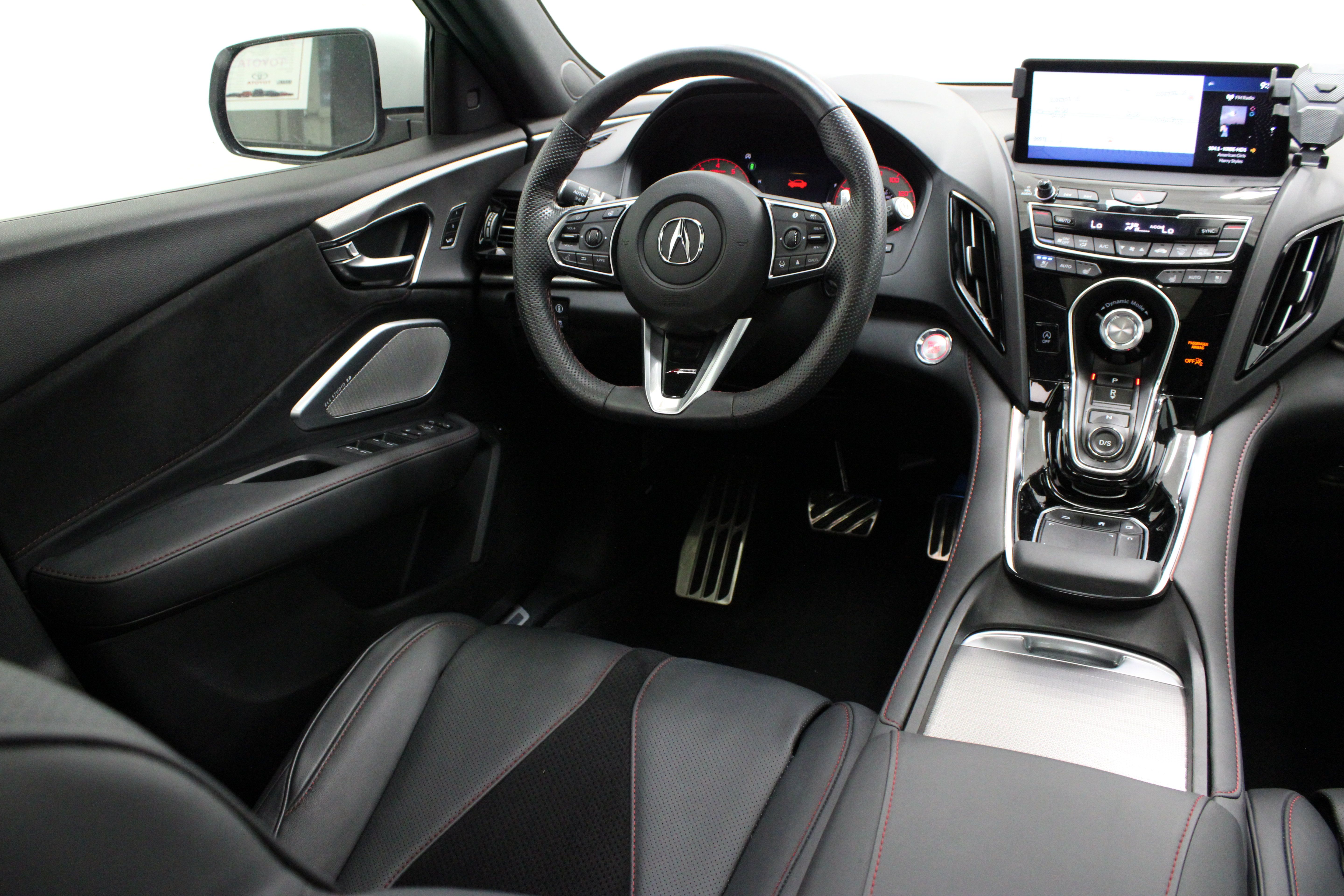 Used 2024 Acura RDX w/ Advance Package AWD/4WD image 35