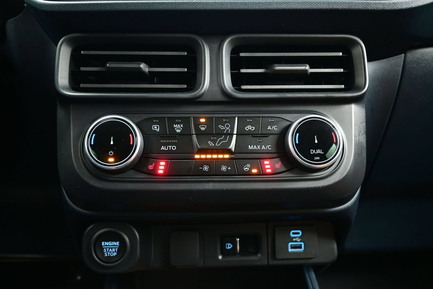 Used 2024 Ford Maverick Lariat FWD image 21