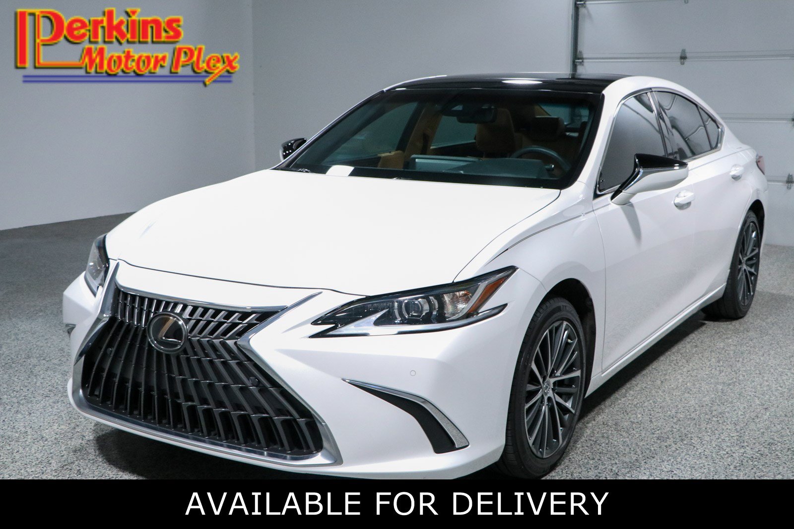 Used 2024 Lexus ES 350 w/ Premium Package FWD image 1