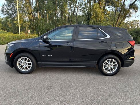 Used 2024 Chevrolet Equinox LT w/ LPO, Floor Liner Package AWD/4WD image 2