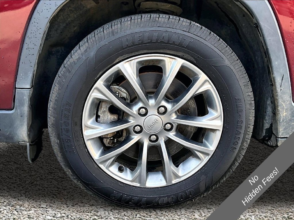 Used 2021 Jeep Cherokee Latitude Lux FWD image 9