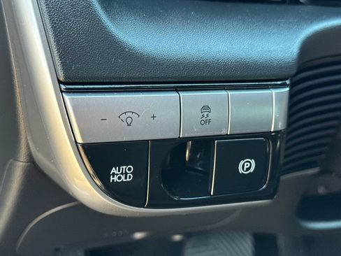 Used 2024 Hyundai Ioniq 5 SE RWD image 28