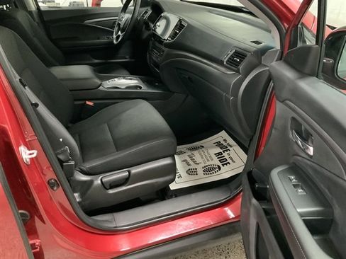 Used 2024 Honda Ridgeline Sport image 23