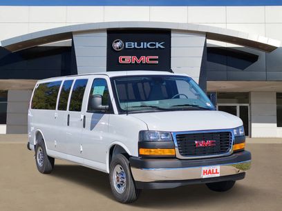 New 2025 GMC Savana 3500 LT w/ LT Preferred Equipment Group