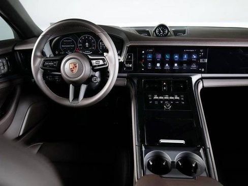New 2026 Porsche Panamera 4 AWD/4WD image 15