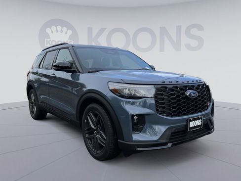 New 2025 Ford Explorer ST w/ Sun And Sound Package image 10