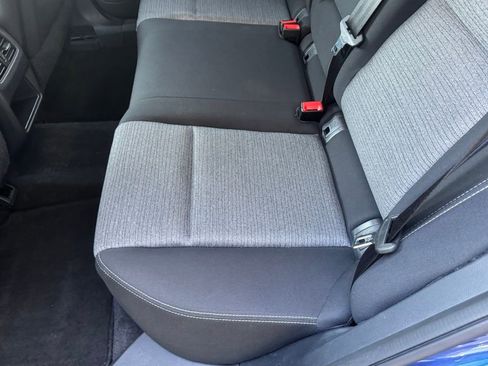 Used 2021 Nissan Rogue S image 34