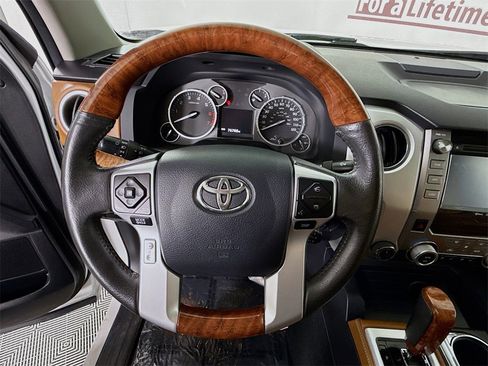 Used 2017 Toyota Tundra Platinum image 22