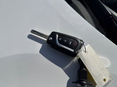 Used 2023 Toyota Corolla LE FWD image 28