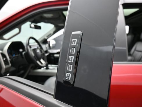 Used 2020 Ford F150 Lariat AWD/4WD image 30