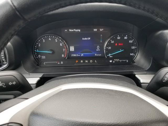 Used 2023 Ford Explorer XLT w/ Equipment Group 202A AWD/4WD image 22