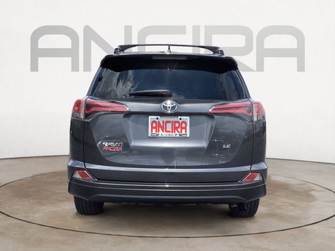 Used 2017 Toyota RAV4 LE FWD image 13