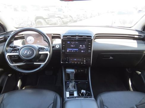Used 2022 Hyundai Tucson SEL w/ Convenience + Premium Package FWD image 16