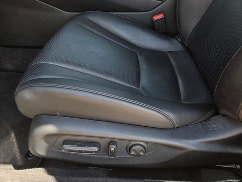 Used 2025 Honda Accord Sport image 16