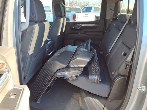 New 2026 GMC Sierra 1500 Elevation image 7