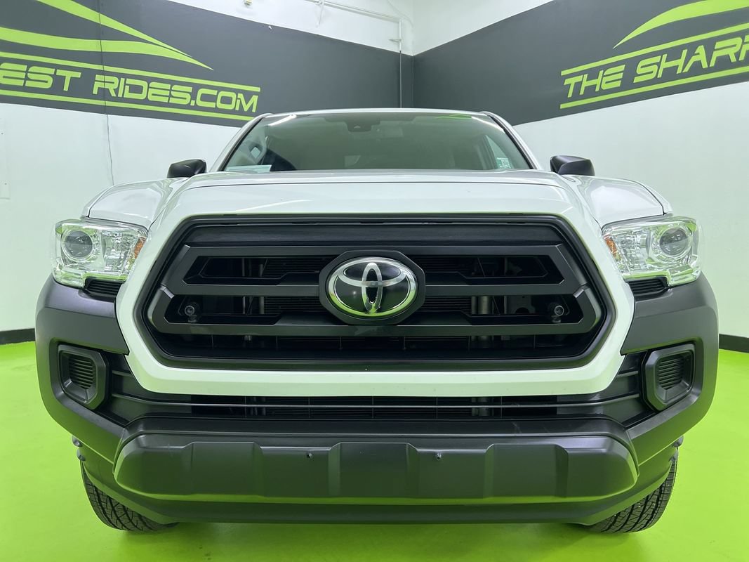 Used 2022 Toyota Tacoma SR RWD image 3