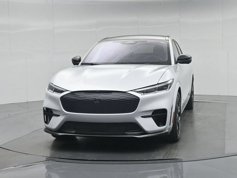 Certified 2023 Ford Mustang Mach-E GT AWD/4WD image 57