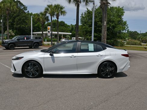 Used 2026 Toyota Camry XSE w/ Premium Plus Package FWD image 5