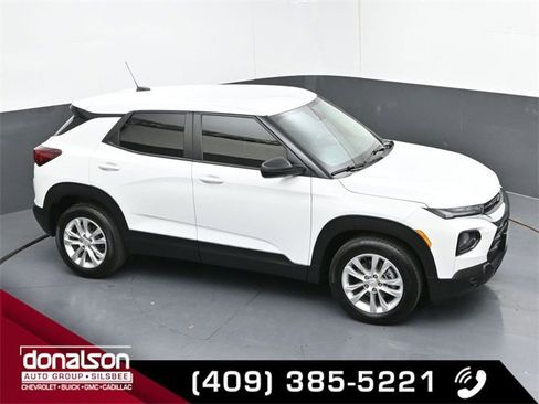 Used 2023 Chevrolet TrailBlazer LS image 17