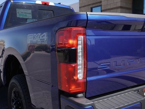 New 2026 Ford F250 Lariat w/ Black Appearance Package AWD/4WD image 17