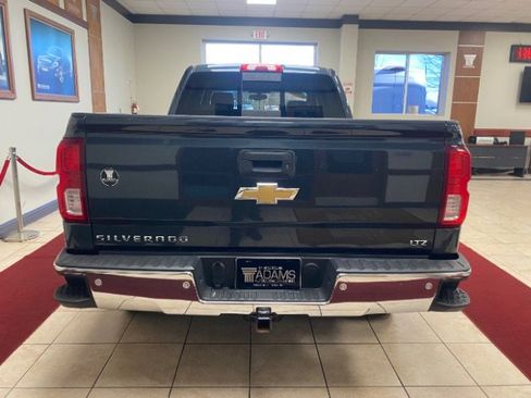 Used 2018 Chevrolet Silverado 1500 LTZ w/ LTZ Plus Package image 2