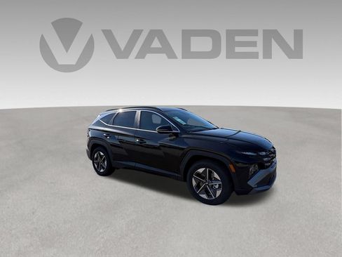 New 2026 Hyundai Tucson SEL FWD image 17