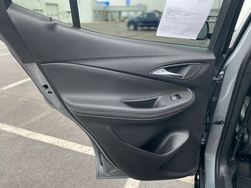 Used 2024 Buick Encore GX Sport Touring image 16