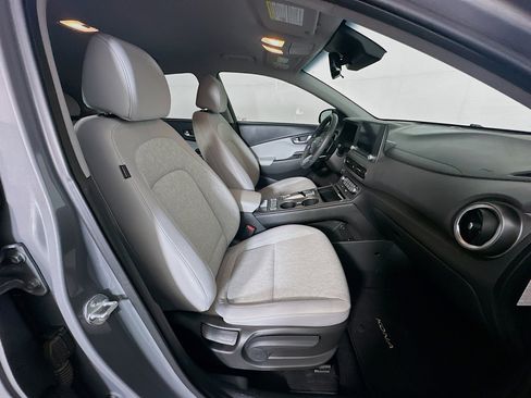 Used 2023 Hyundai Kona SE w/ Cargo Package FWD image 30