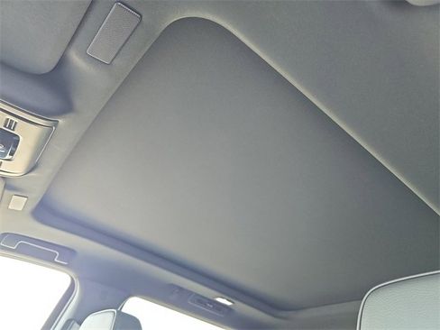 New 2026 GMC Yukon Denali w/ Sun & Power Step Package image 20