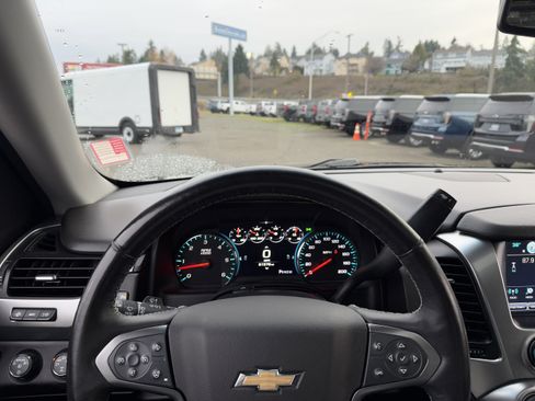 Used 2016 Chevrolet Tahoe LTZ image 14