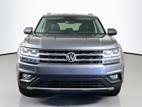 Used 2018 Volkswagen Atlas SE FWD image 2