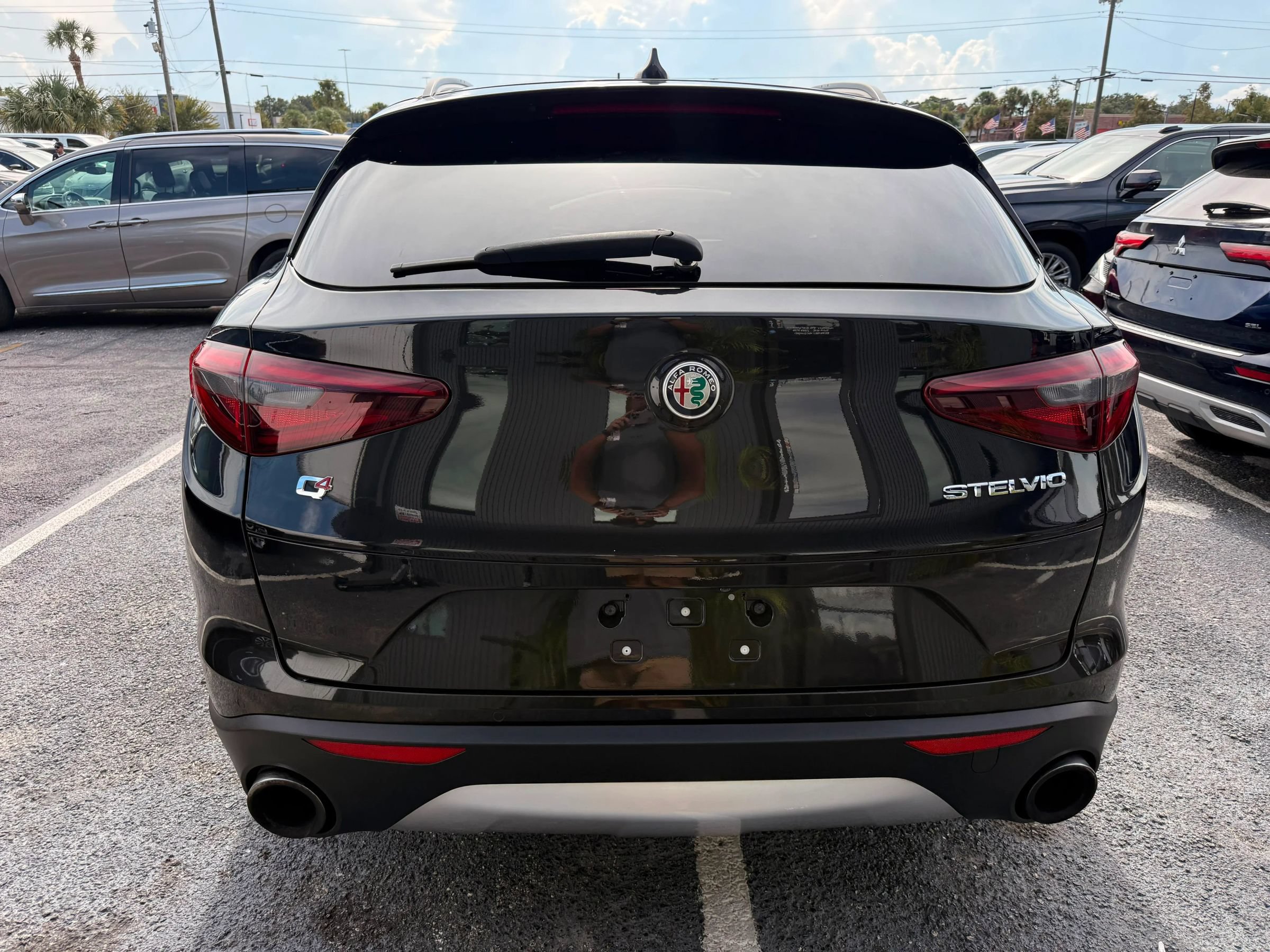 Used 2018 Alfa Romeo Stelvio Ti Sport AWD/4WD image 5
