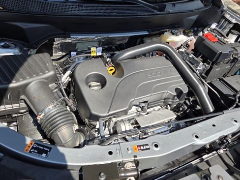 New 2026 Chevrolet Equinox LT FWD image 25
