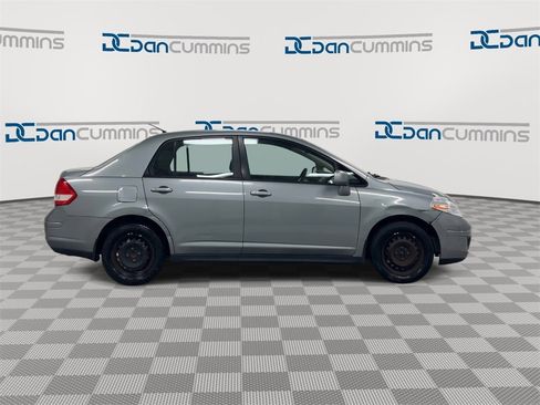 Used 2010 Nissan Versa 1.8 S w/ PWR Plus Pkg image 9