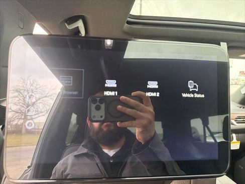 New 2026 GMC Yukon XL Denali image 39