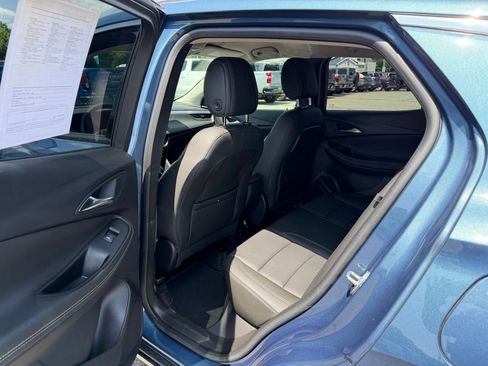 Used 2024 Buick Encore GX Avenir w/ Avenir Convenience Package AWD/4WD image 9