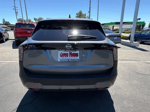 New 2026 Nissan Kicks SV FWD image 5