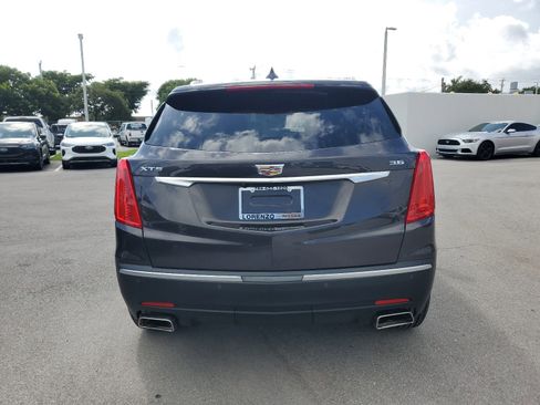 Used 2019 Cadillac XT5 FWD image 6