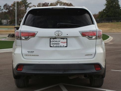 Used 2016 Toyota Highlander Limited image 3