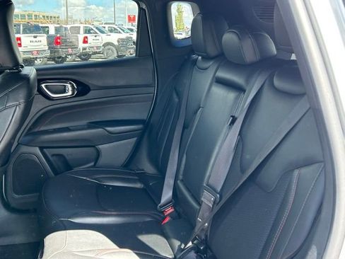 Certified 2025 Jeep Compass Trailhawk AWD/4WD image 27