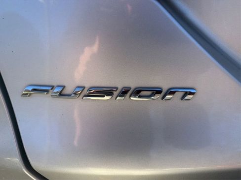 Used 2018 Ford Fusion S image 29