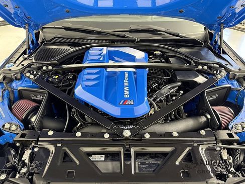 Used 2021 BMW M3 w/ M Carbon Exterior Package RWD image 38
